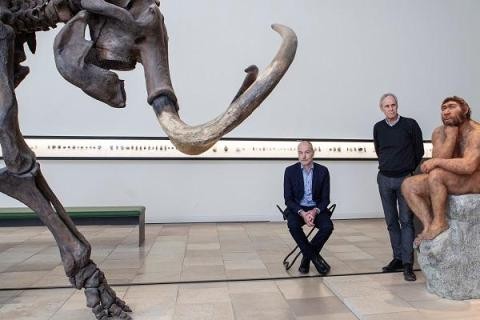 michel_van-schaik_ausschnittcchristiane-gundlach_09 Carel van Schaik und Kai Michel, Mensch sein - endlich das Leben verstehen, Thalia Buchhandlung Ettlingen