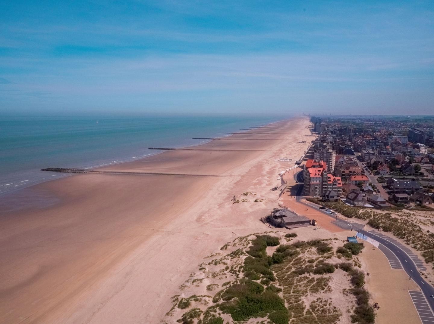 Luftaufnahme von Middelkerke Strand