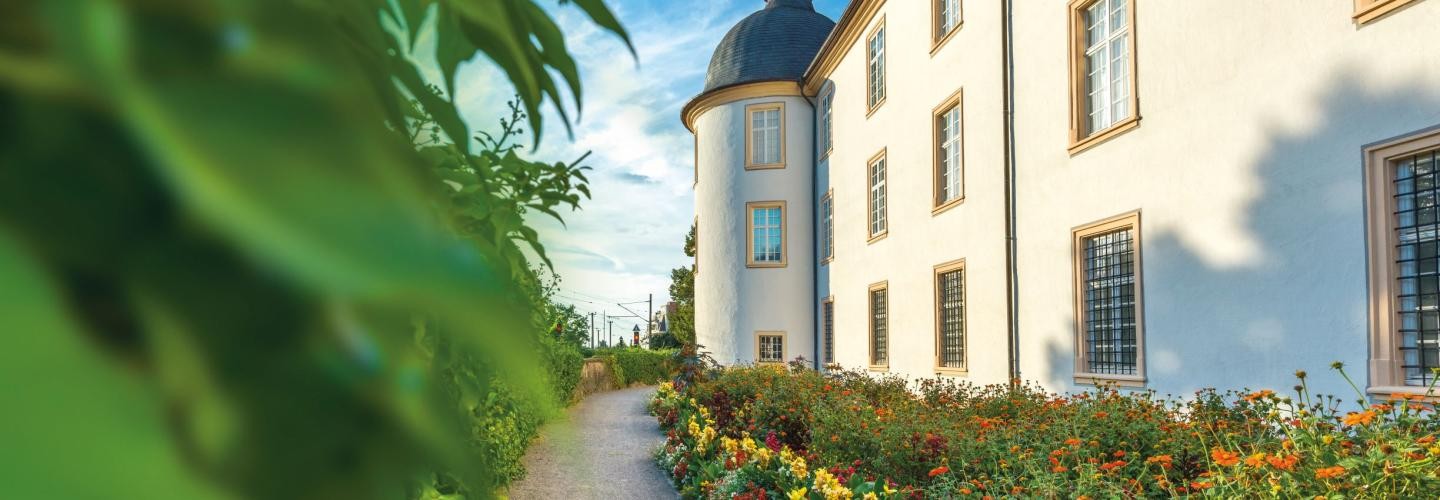 Epernay Blick von der Marne auf Epernay