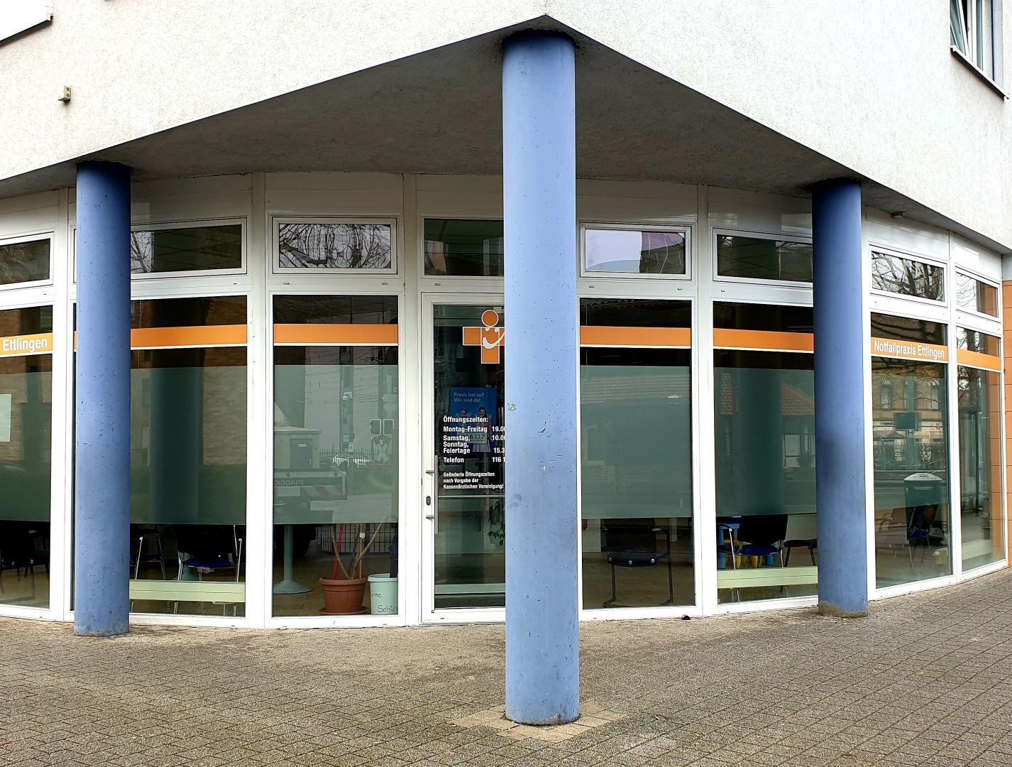 Blick auf die bestehende Notfallpraxis; an gleicher Stelle soll Anfang Januar das Versorgungszentrum öffnen