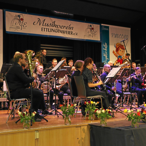 Musik trifft kleine bühne – Ein Herz und eine Seele