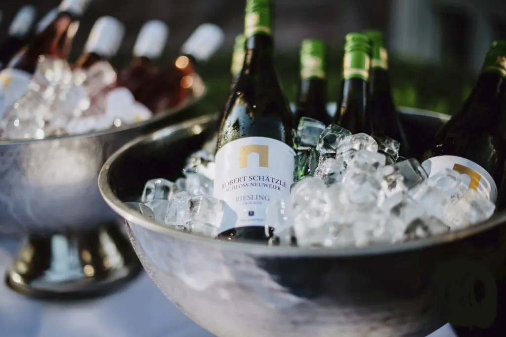Weine im Kühler