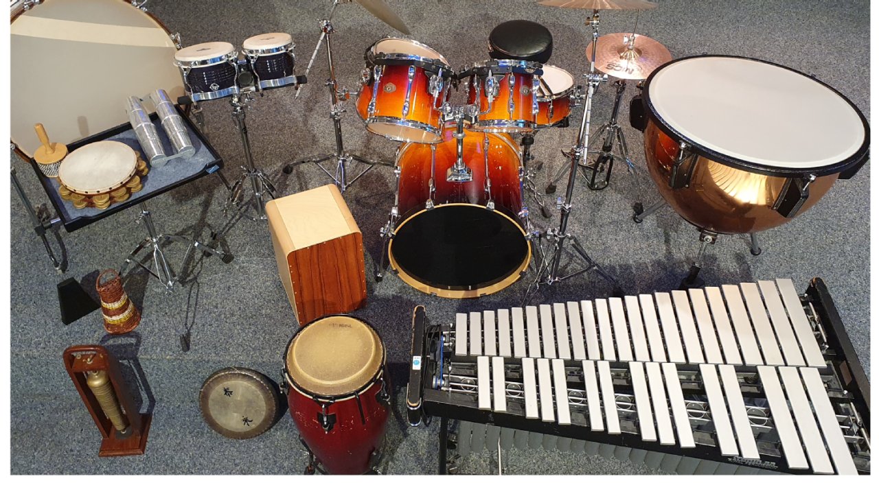 Viele Schlaginstrumente